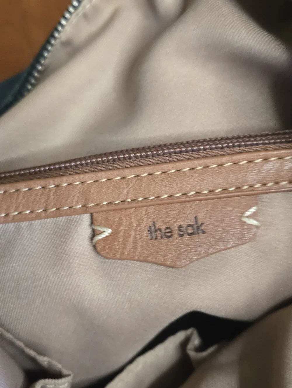 The Sak sak los